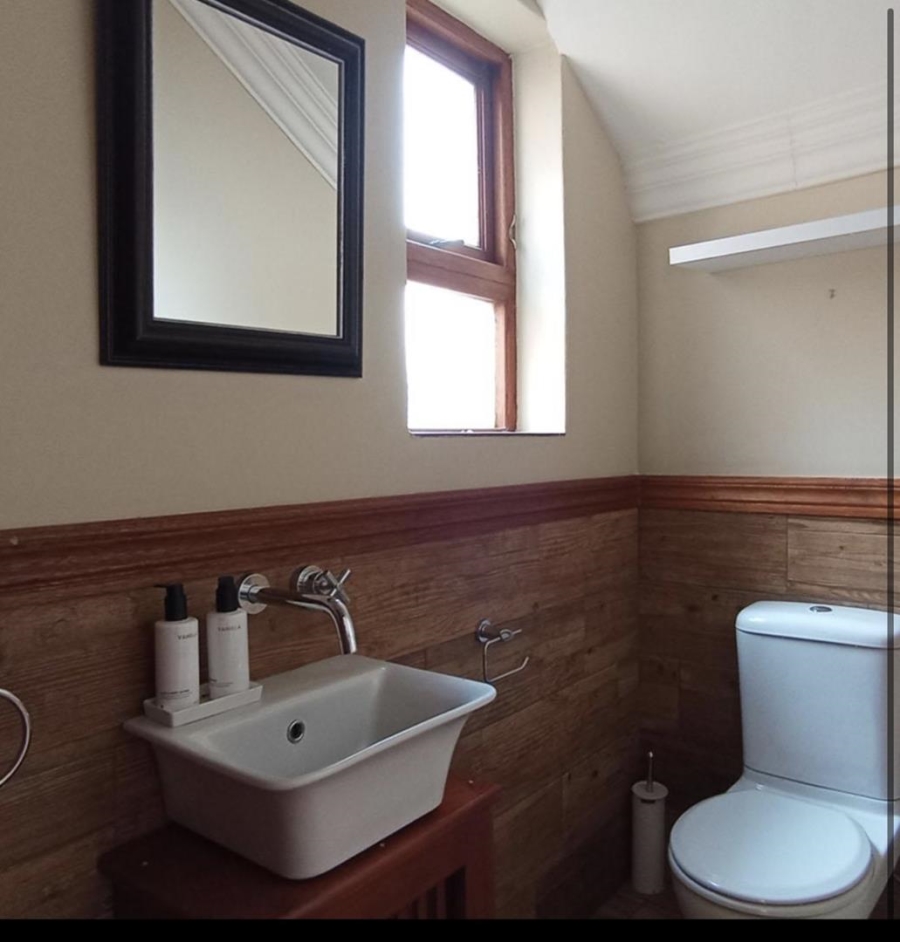 5 Bedroom Property for Sale in Xanadu Eco Park North West